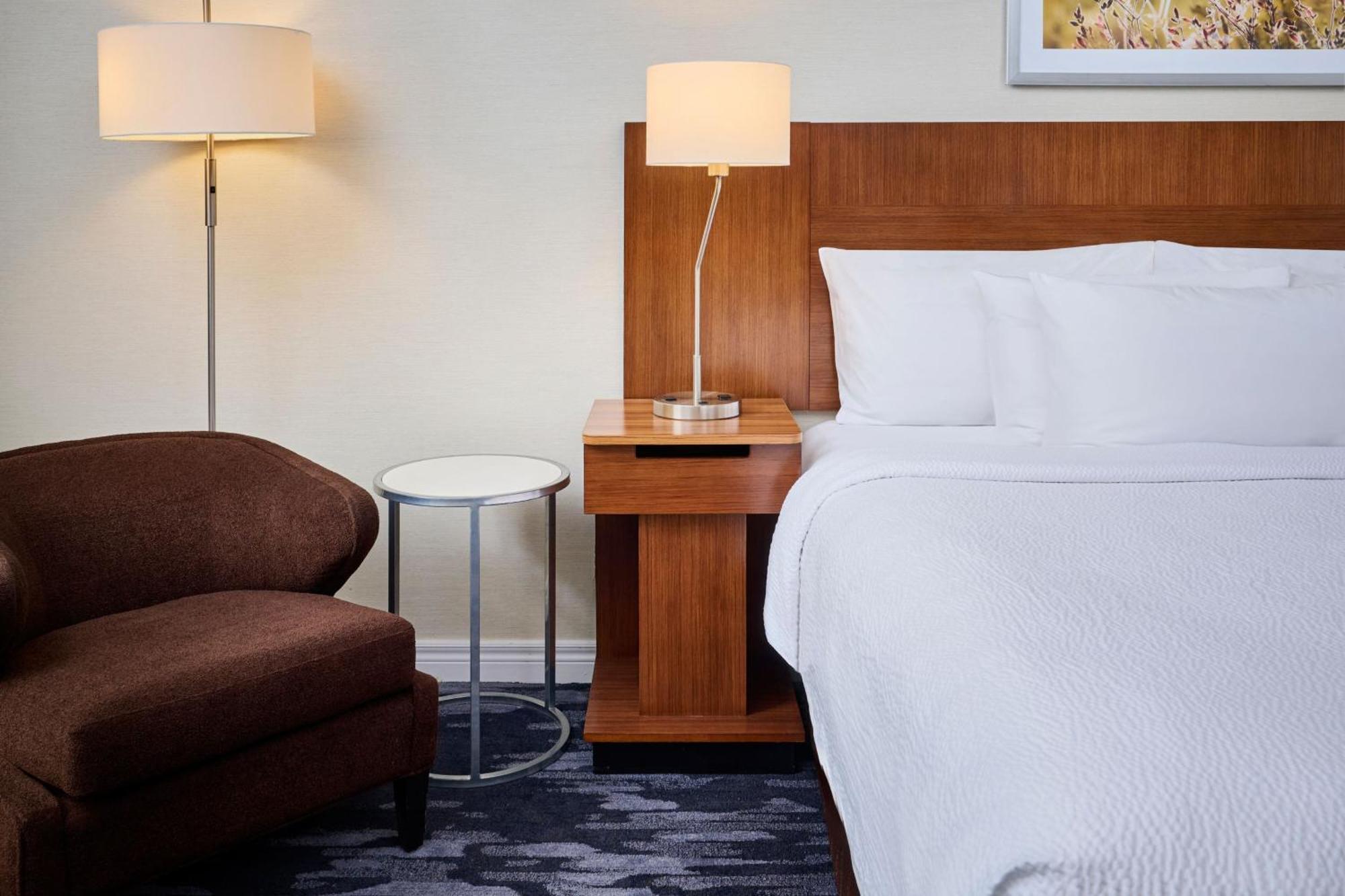 Fairfield Inn & Suites By Marriott Ottawa Kanata Exteriör bild